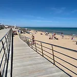 With Large Roof Terrace Near La Mata Dom wakacyjny