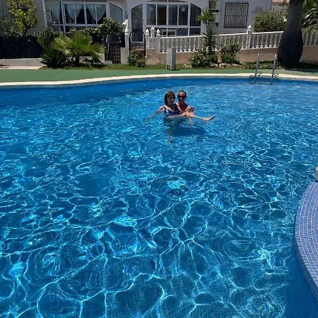 Nyaraló With Large Roof Terrace Near La Mata