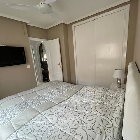 別荘 With Large Roof Terrace Near La Mata トレビエハ